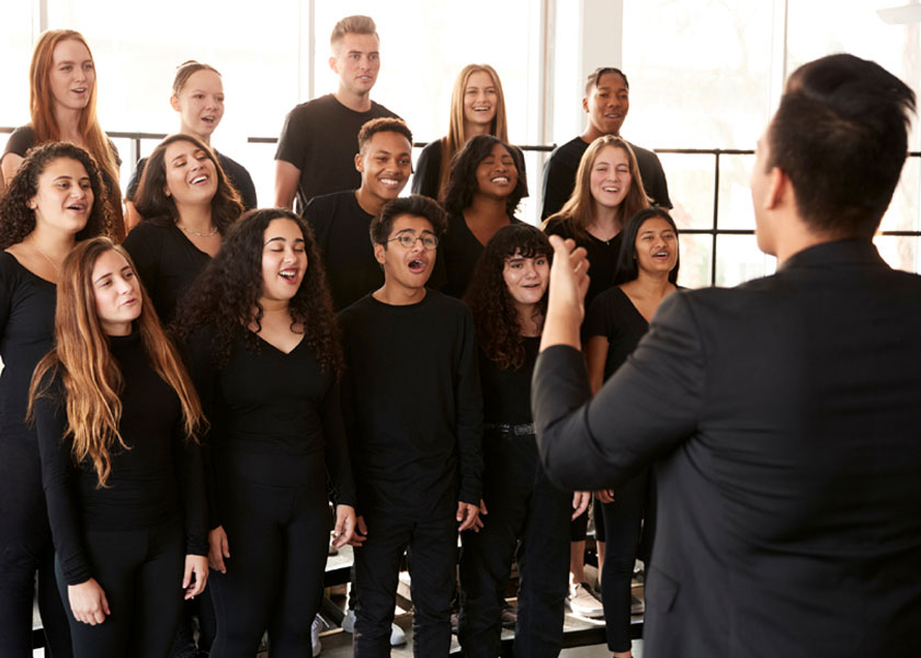 Student Choral Group Performs
